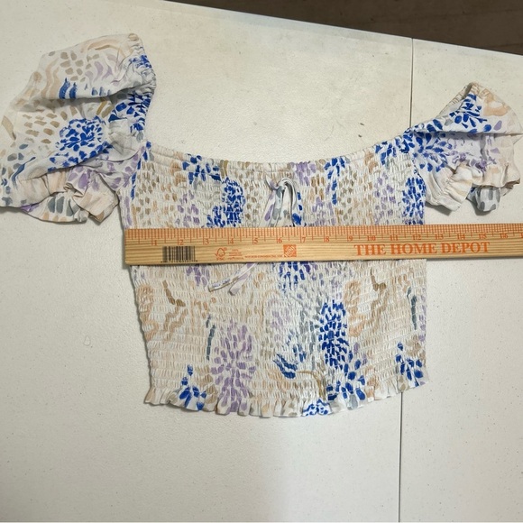 Wilfred Aritzia Floral Puff Sleeve Blouse - Cream, Purple, Blue Medium M - Picture 6 of 6